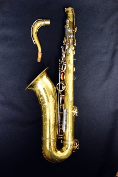 selmet tenor saxophone